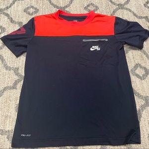 Nike sb Dri fit T-shirt